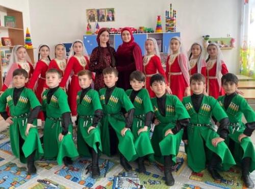 Den-chechenskogo-yazyka-2024.-gorodskoe-meropriyatie-3