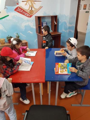 preemstvennost-so-shkoloj-2023-24-biblioteka-4